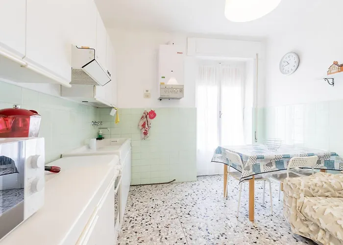 La Perla Sul Mare, *