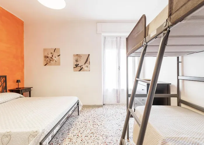 Apartment La Perla Sul Mare, *