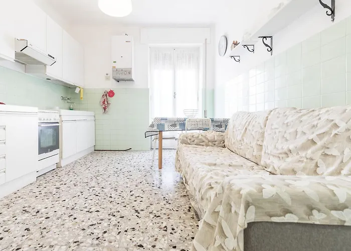 Apartment La Perla Sul Mare, *